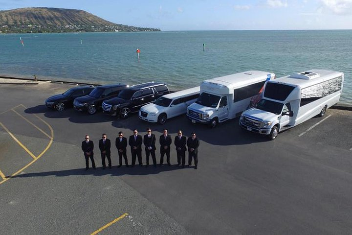 Honolulu Hawaii Airport Transfer - Photo 1 of 5